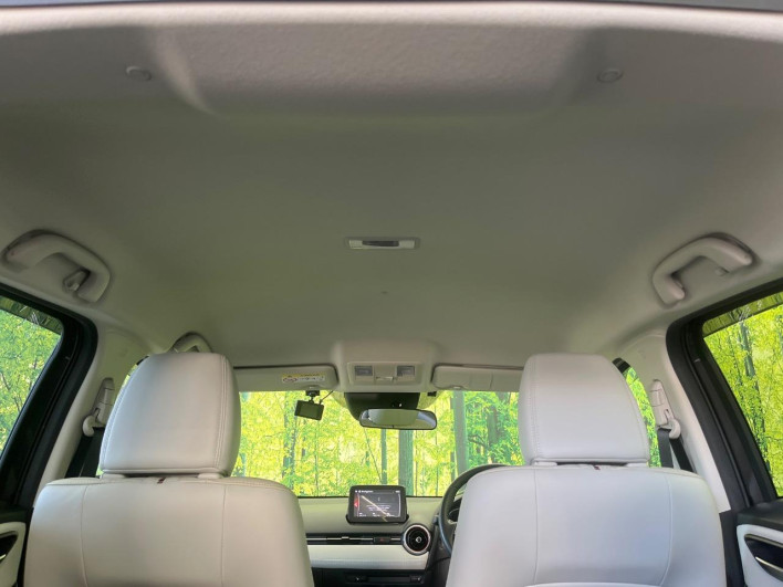 2017 Mazda Demio LDA-DJ5FS (UW-6a0d25b03e986)[29]