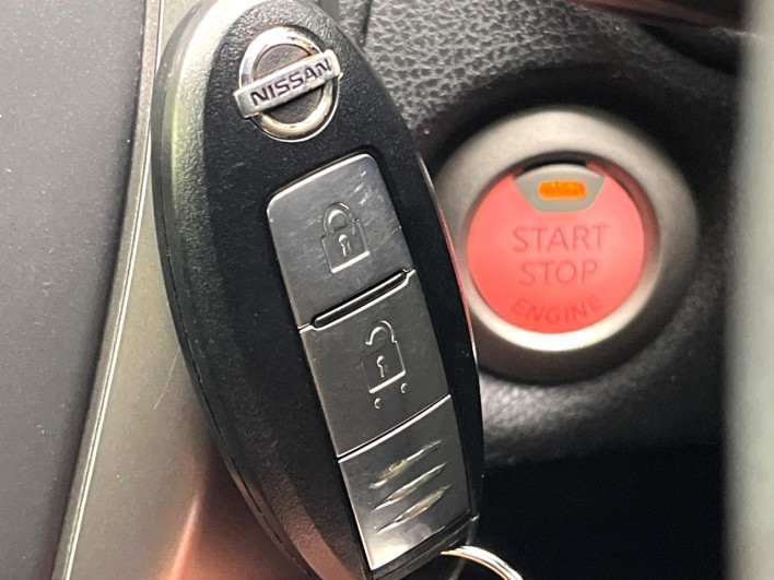 2014 Nissan Note DBA-E12 (UW-6a0d25b545bc0)[14]