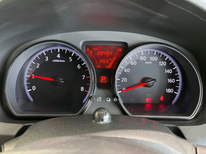 2015 Nissan Note DBA-E12 (UW-6a0d25b70e1ff)[15]