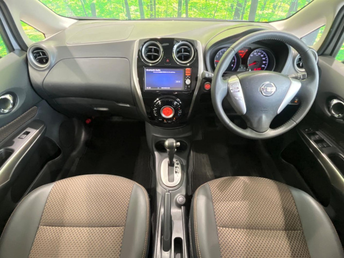 2015 Nissan Note DBA-E12 (UW-6a0d25b70e1ff)[27]