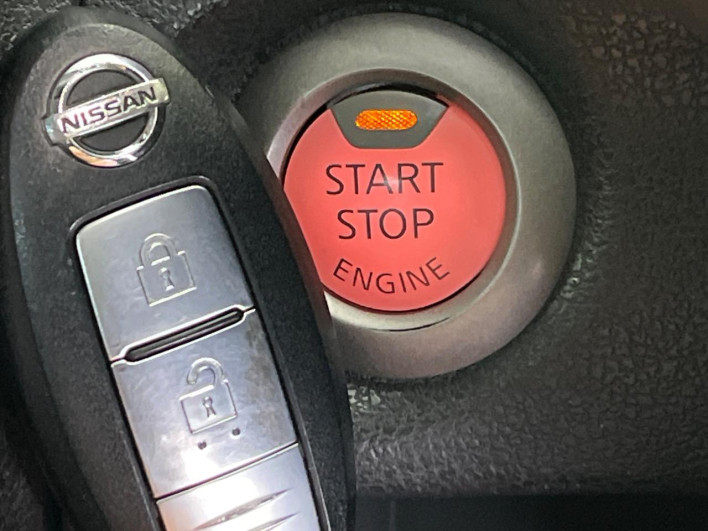 2015 Nissan Note DBA-E12 (UW-6a0d25b70e1ff)[13]