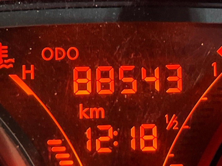 2016 Nissan Note DBA-E12 (UW-6a0d25b762f63)[2]