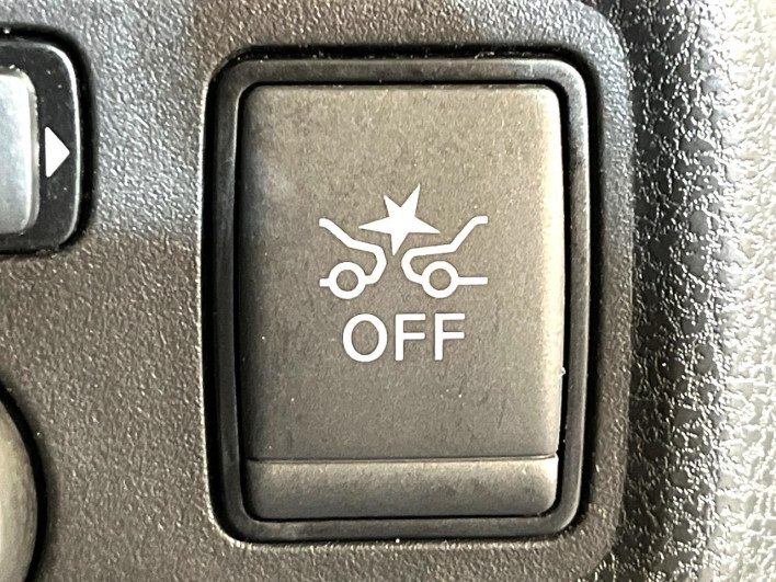 2016 Nissan Note DBA-E12 (UW-6a0d25b762f63)[8]