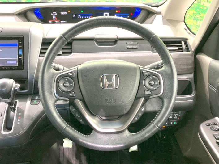 2018 Honda Freed DBA-GB5 (UW-6a0d25bf54aa1)[29]