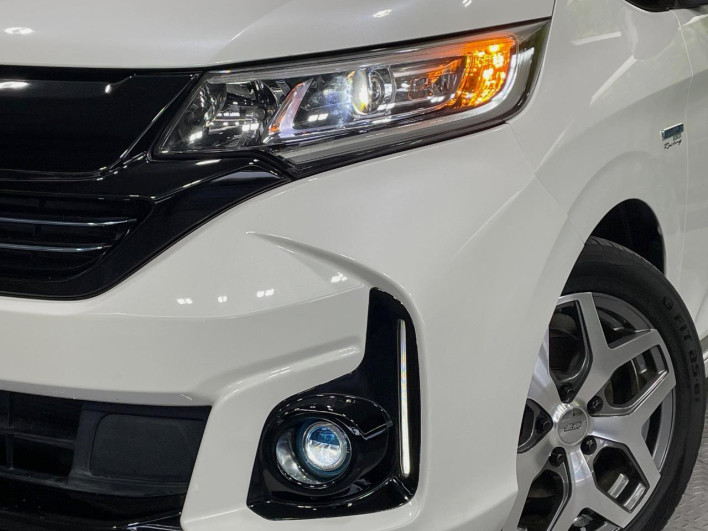 2018 Honda Freed hybrid DAA-GB7 (UW-6a0d25c14a709)[13]