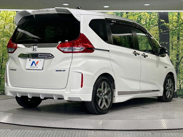 2018 Honda Freed hybrid DAA-GB7 (UW-6a0d25c14a709)[18]