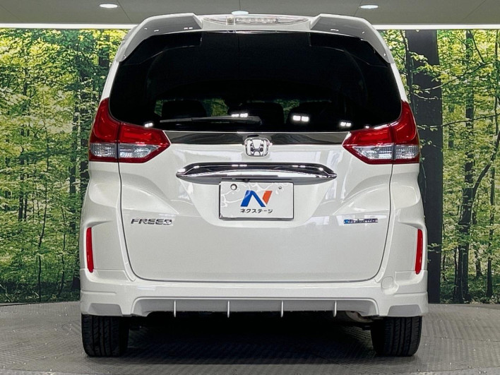 2018 Honda Freed hybrid DAA-GB7 (UW-6a0d25c14a709)[19]