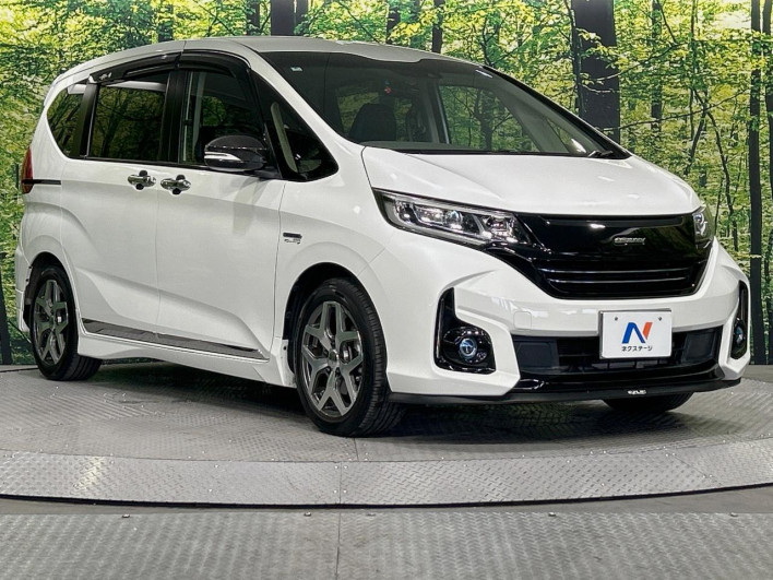 2018 Honda Freed hybrid DAA-GB7 (UW-6a0d25c14a709)[16]