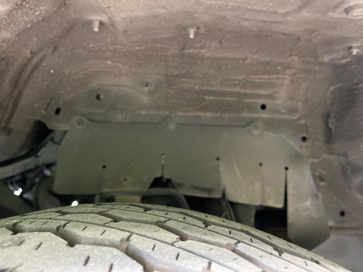 2020 Toyota Hiace Van QDF-GDH206V (UW-6a0d25c3c4803)[17]