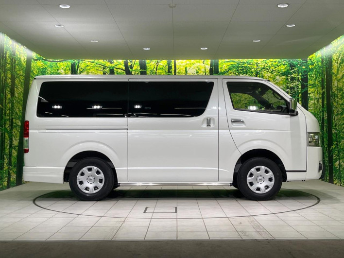 2021 Toyota Hiace Van QDF-GDH206V (UW-6a0d25c4276da)[16]