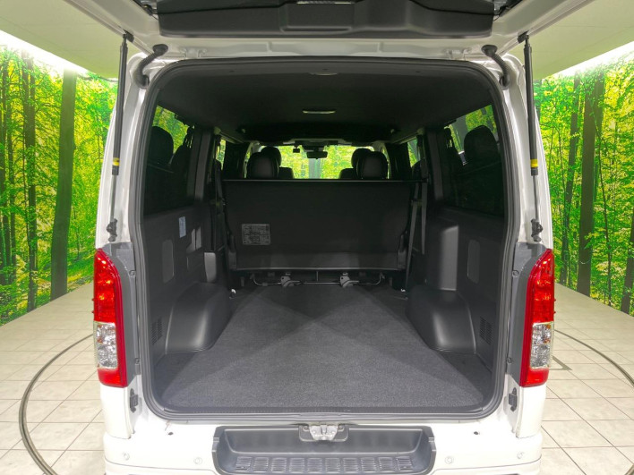 2021 Toyota Hiace Van QDF-GDH206V (UW-6a0d25c4276da)[25]