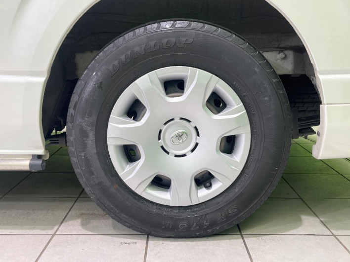 2021 Toyota Hiace Van QDF-GDH206V (UW-6a0d25c4276da)[9]