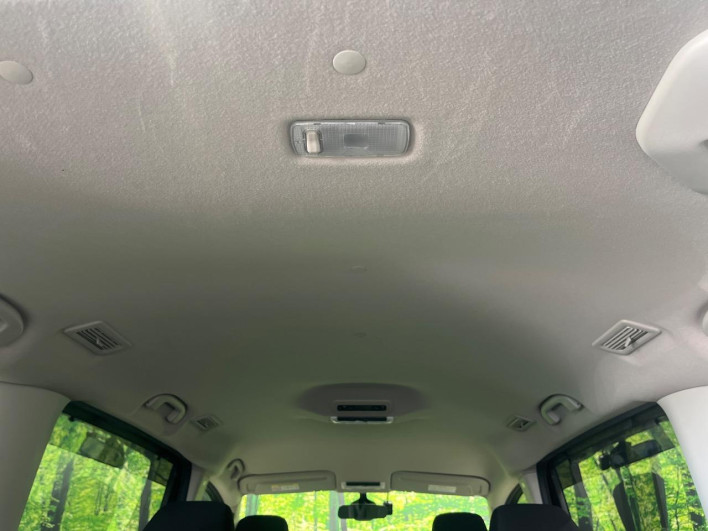 2016 Nissan Serena DAA-GFC27 (UW-6a0d25c7bb020)[25]