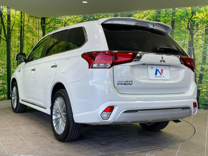 2018 Mitsubishi OUTLANDER PHEV 5LA-GG3W (UW-6a0d25cdcf124)[9]