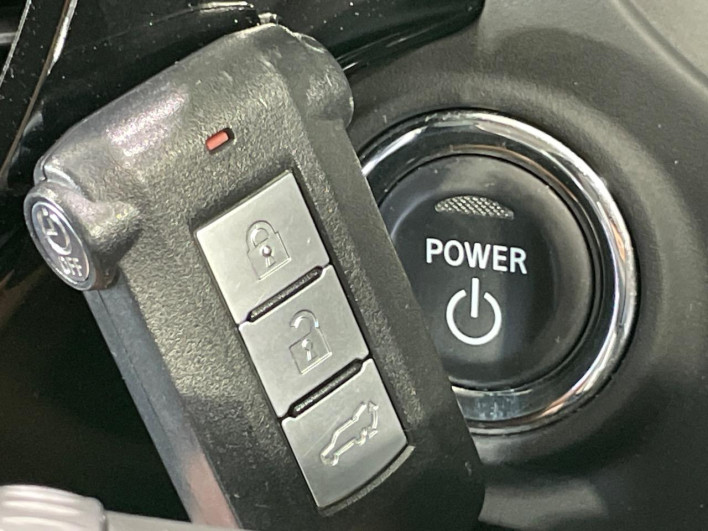 2018 Mitsubishi OUTLANDER PHEV 5LA-GG3W (UW-6a0d25cdcf124)[29]