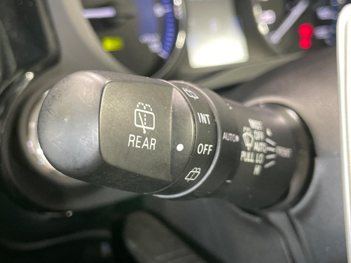 2018 Mitsubishi OUTLANDER PHEV 5LA-GG3W (UW-6a0d25cdcf124)[27]