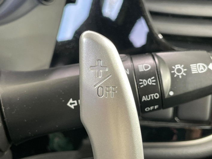 2018 Mitsubishi OUTLANDER PHEV 5LA-GG3W (UW-6a0d25cdcf124)[24]
