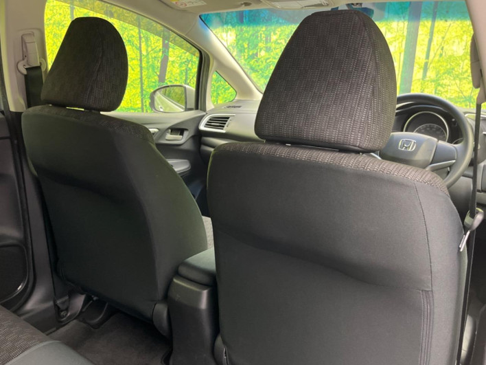 2014 Honda Fit DBA-GK3 (UW-6a0d25d04b2df)[20]