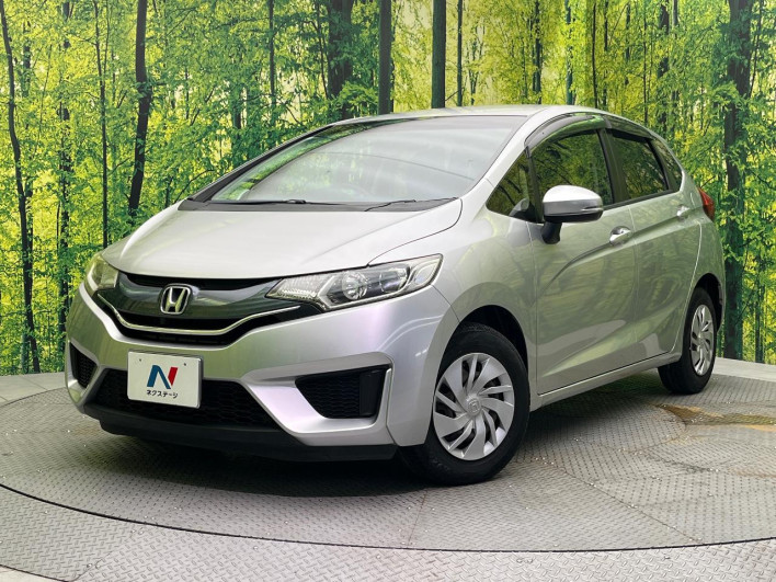 2014 Honda Fit DBA-GK3 (UW-6a0d25d04b2df)[0]