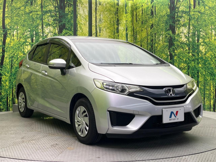 2014 Honda Fit DBA-GK3 (UW-6a0d25d04b2df)[9]