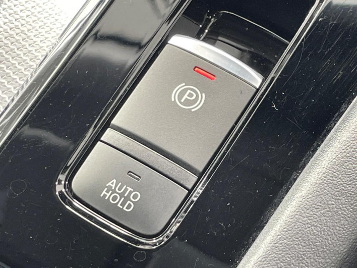 2022 Mitsubishi OUTLANDER PHEV 5LA-GN0W (UW-6a0d25d13e622)[13]
