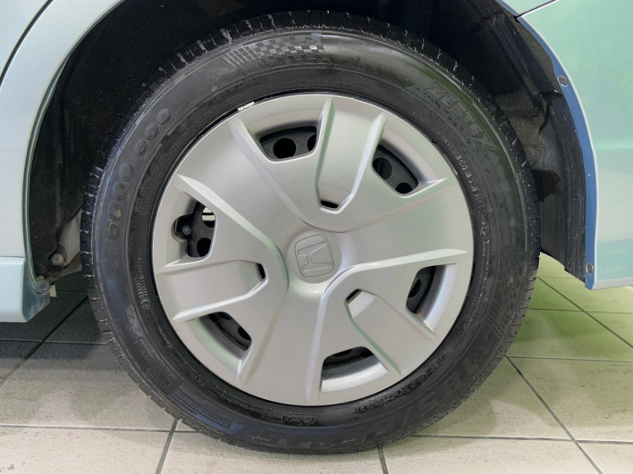 2013 Honda Fit Shuttle Hybrid DAA-GP2 (UW-6a0d25d29295e)[12]