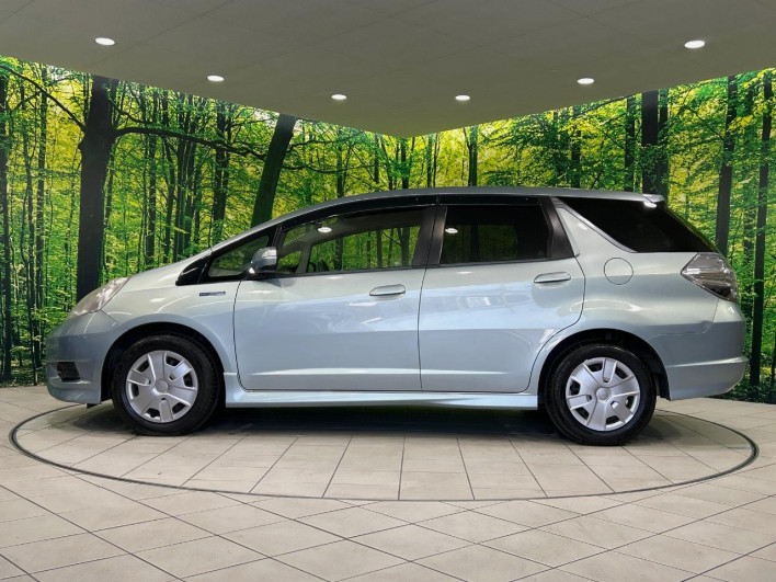 2013 Honda Fit Shuttle Hybrid DAA-GP2 (UW-6a0d25d29295e)[14]