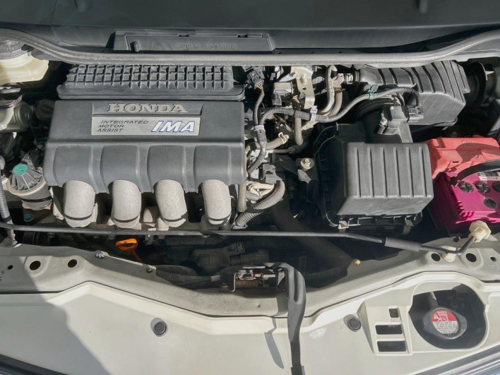 2012 Honda Fit Hybrid DAA-GP4 (UW-6a0d25d359051)[4]