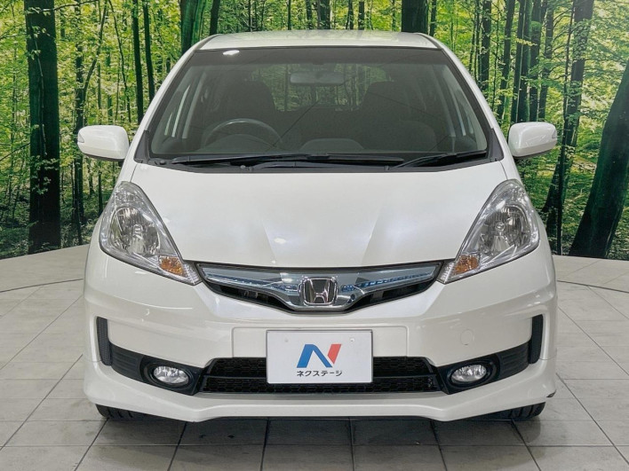 2012 Honda Fit Hybrid DAA-GP4 (UW-6a0d25d359051)[24]