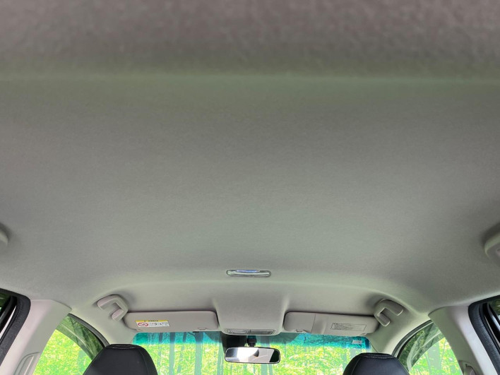2015 Honda Fit Hybrid DAA-GP5 (UW-6a0d25d562e86)[23]