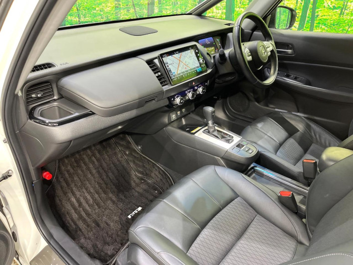 2022 Honda Fit 6AA-GR4 (UW-6a0d25d95dbb4)[29]