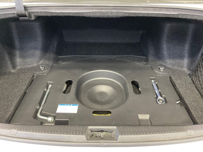 2009 Toyota Crown DBA-GRS200 (UW-6a0d25d9d4fa7)[27]