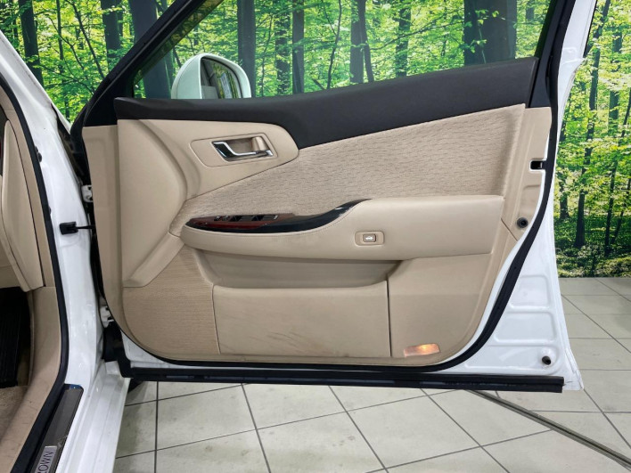 2009 Toyota Crown DBA-GRS200 (UW-6a0d25d9d4fa7)[29]