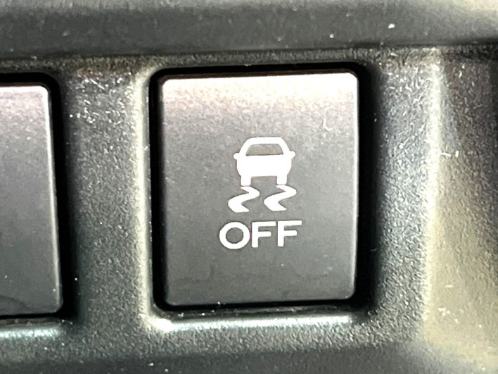 2017 Subaru XV DBA-GT7 (UW-6a0d25df5b02b)[10]