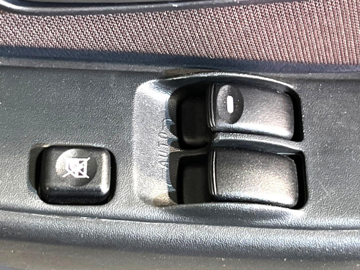 2011 Mitsubishi Pajero Mini ABA-H58A (UW-6a0d25e3b8fc3)[7]