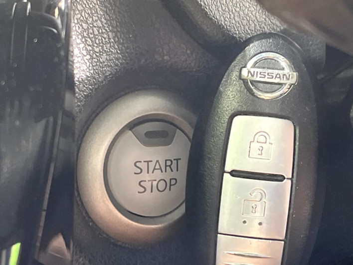 2016 Nissan Note DAA-HE12 (UW-6a0d25e976d2e)[11]