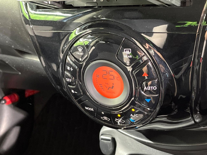 2016 Nissan Note DAA-HE12 (UW-6a0d25e976d2e)[19]