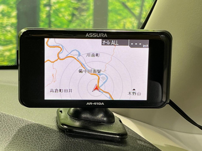 2017 Nissan Note DAA-HE12 (UW-6a0d25eb03238)[29]