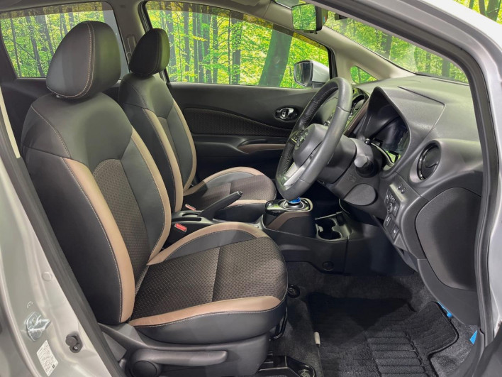 2017 Nissan Note DAA-HE12 (UW-6a0d25eb03238)[11]