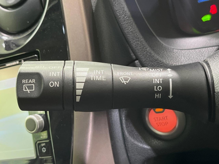 2017 Nissan Note DAA-HE12 (UW-6a0d25eb03238)[27]