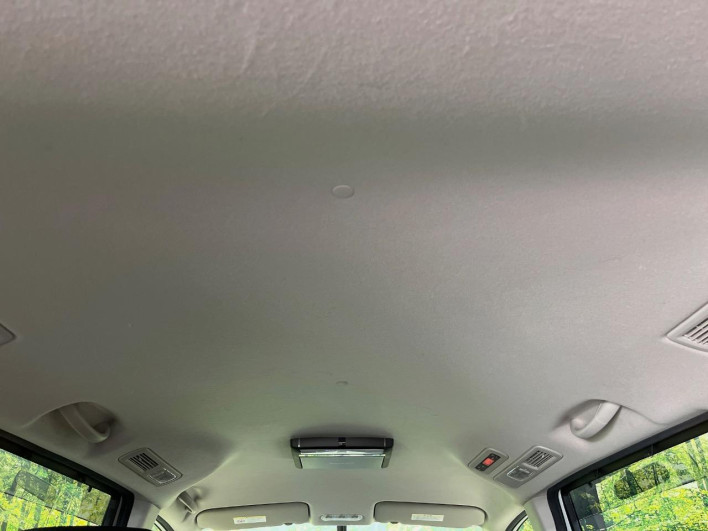 2013 Nissan Serena DAA-HFC26 (UW-6a0d25f259ced)[14]