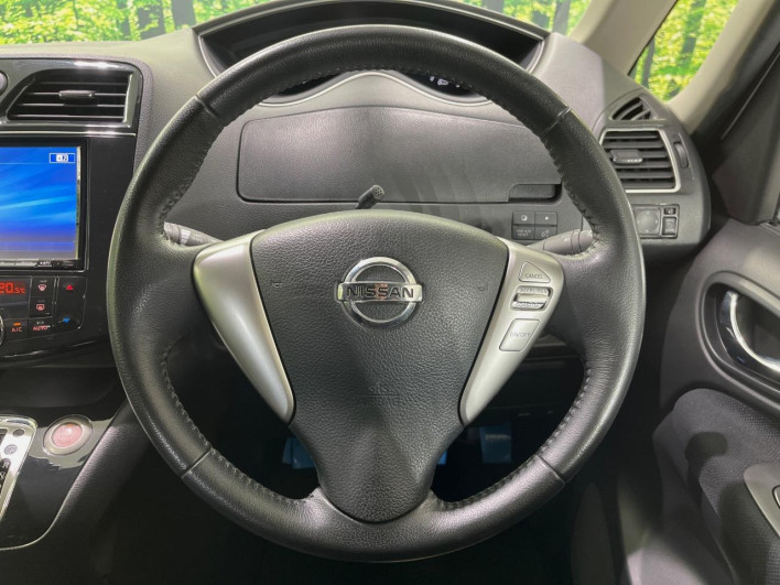 2013 Nissan Serena DAA-HFC26 (UW-6a0d25f259ced)[20]