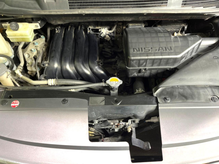 2014 Nissan Serena DAA-HFC26 (UW-6a0d25f419781)[4]