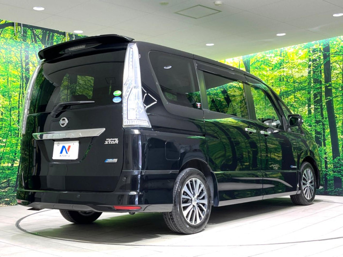2014 Nissan Serena DAA-HFC26 (UW-6a0d25f419781)[25]