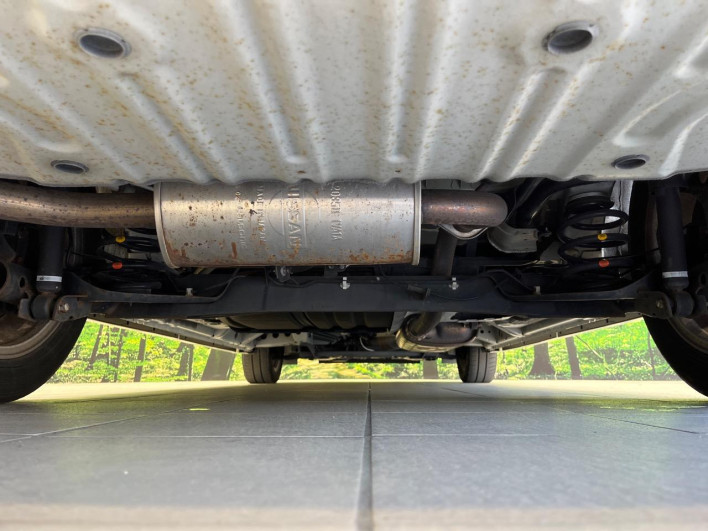 2015 Nissan Serena DAA-HFC26 (UW-6a0d25f5601e3)[29]