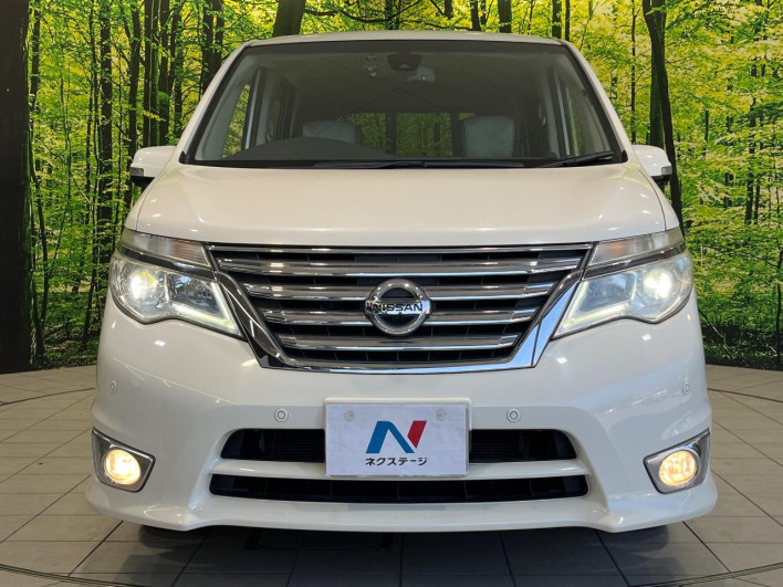 2015 Nissan Serena DAA-HFC26 (UW-6a0d25f5601e3)[22]