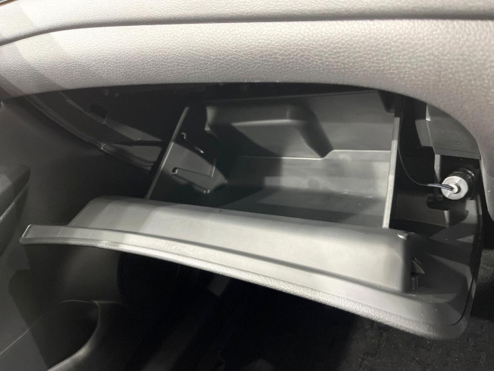 2017 Nissan X-Trail DAA-HNT32 (UW-6a0d25fd703c9)[23]