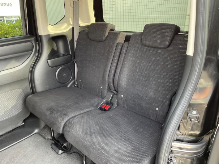 2015 Honda N-BOX DBA-JF1 (UW-6a0d260f240e4)[21]