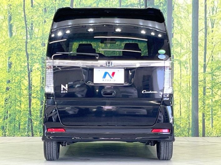2017 Honda N-BOX CUSTOM DBA-JF1 (UW-6a0d261124d55)[9]