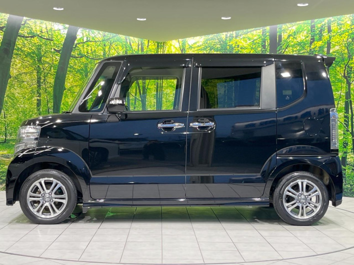2017 Honda N-BOX CUSTOM DBA-JF1 (UW-6a0d261136285)[7]